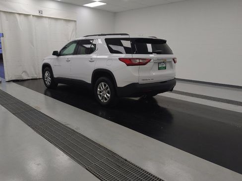 Used 2021 Chevrolet Traverse LT image 5