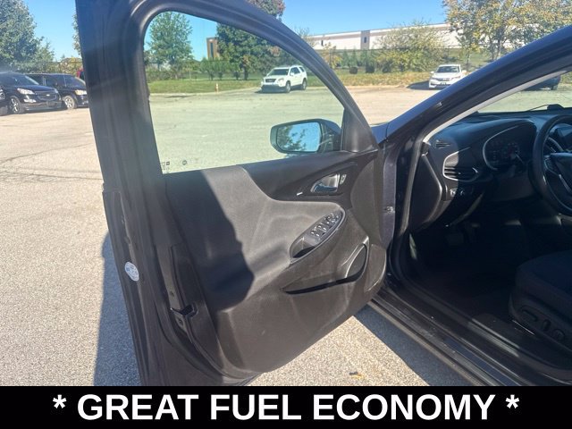 Used 2023 Chevrolet Malibu LT FWD image 11