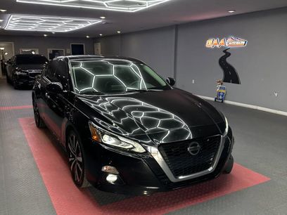 Used 2019 Nissan Altima 2.5 Platinum