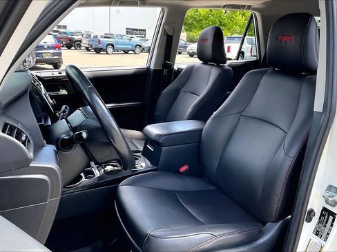 Certified 2023 Toyota 4Runner TRD Off-Road Premium w/ Moonroof Package image 7