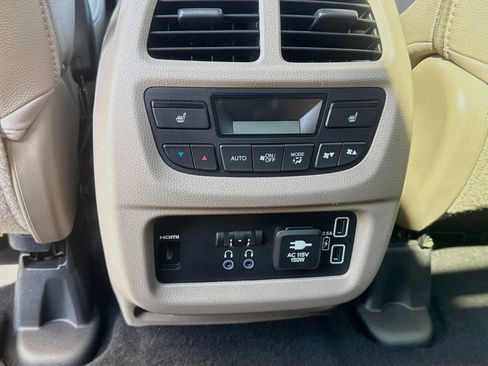 Used 2022 Honda Pilot Elite image 29