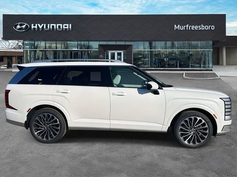 New 2026 Hyundai Palisade Calligraphy FWD image 4