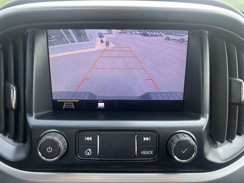 Used 2022 Chevrolet Colorado ZR2 image 15