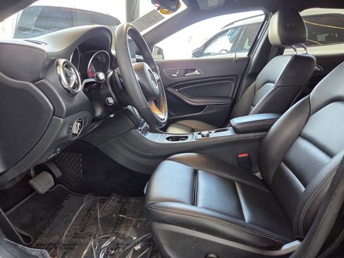 Used 2019 Mercedes-Benz GLA 250 image 13