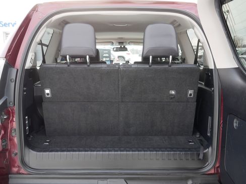 Used 2017 Lexus GX 460 Luxury image 18