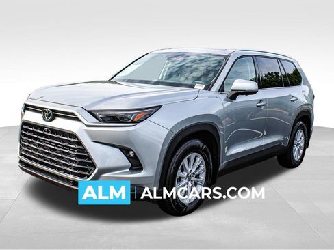 Used 2024 Toyota Grand Highlander AWD image 1