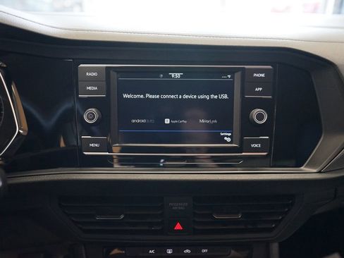 Used 2020 Volkswagen Jetta S w/ Driver Assistance Package image 32