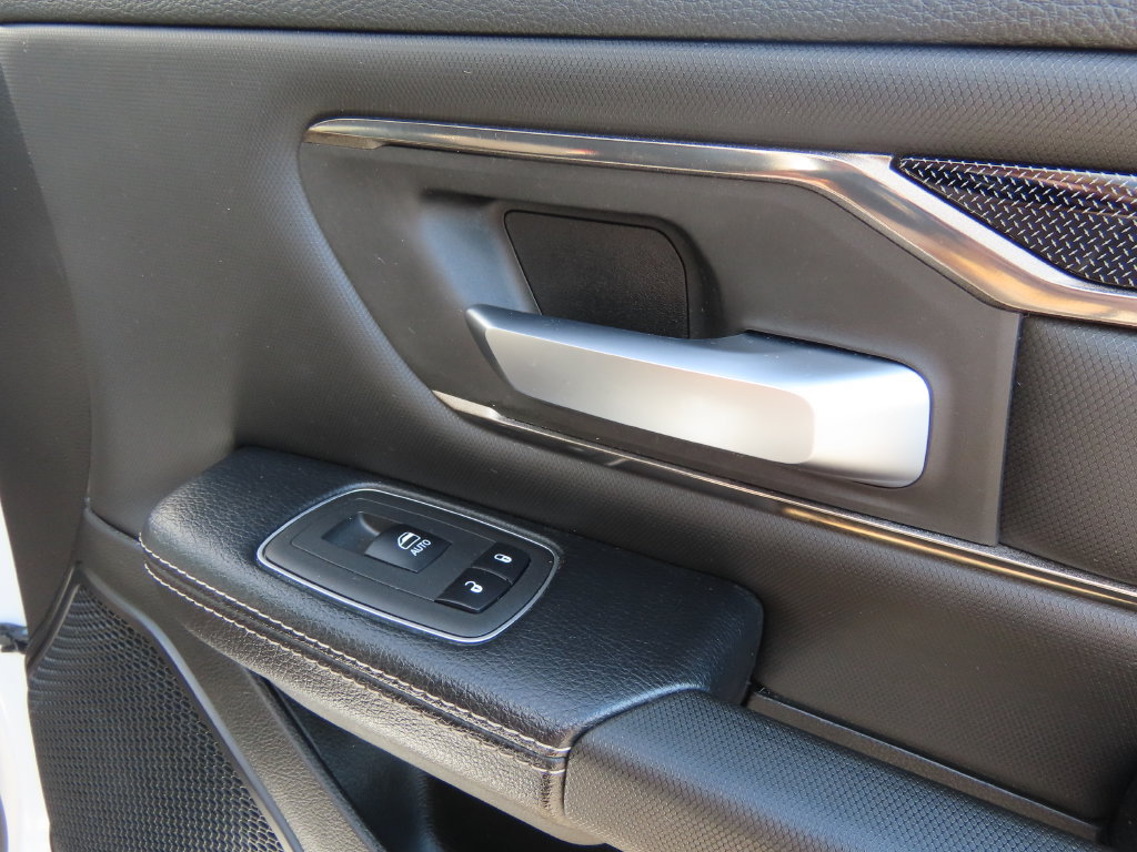Used 2020 RAM 1500 Sport w/ Level 2 Equipment Group AWD/4WD image 36