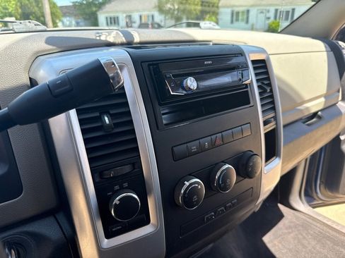 Used 2011 RAM 1500 Classic SLT AWD/4WD image 15