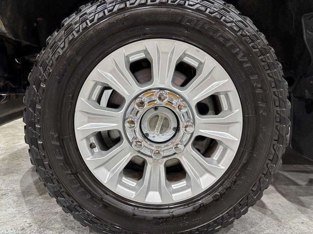 Used 2021 Ford F250 XL w/ STX Appearance Package AWD/4WD image 26