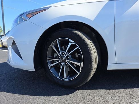 Used 2023 Kia Forte LXS w/ LXS Technology Package image 33