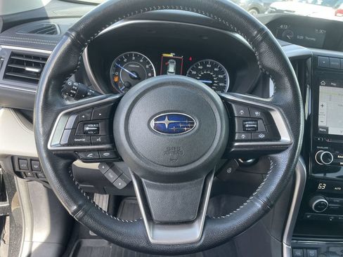 Certified 2022 Subaru Ascent Limited w/ Technology Package AWD/4WD image 17