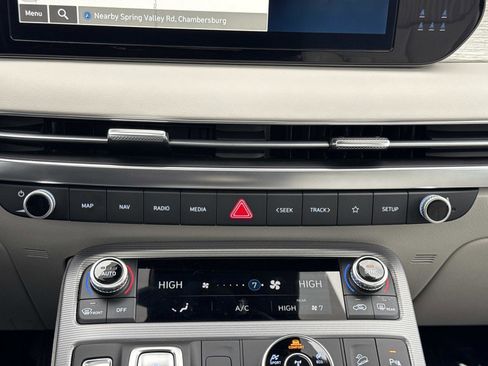 Used 2025 Hyundai Palisade Calligraphy AWD/4WD image 7