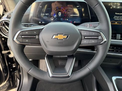 New 2026 Chevrolet Equinox LT FWD image 9
