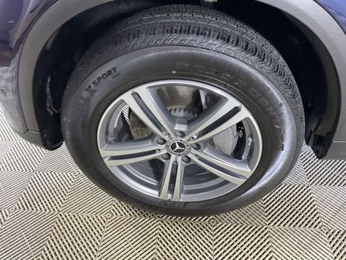 Used 2022 Mercedes-Benz GLC 300 4MATIC image 5