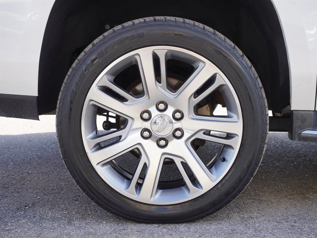 Used 2016 Cadillac Escalade ESV Luxury RWD image 41