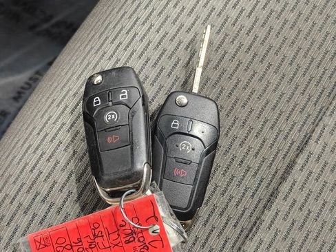 Used 2016 Ford F150 XLT w/ Equipment Group 302A Luxury image 15