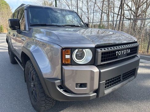 Used 2024 Toyota Land Cruiser Base image 9