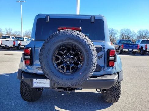 New 2025 Ford Bronco Raptor image 8
