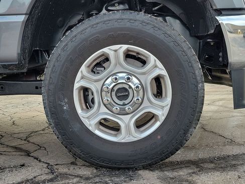 New 2026 Ford F250 XLT w/ 360-Degree Camera Package image 9