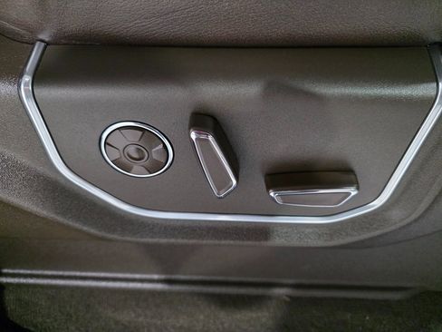 Used 2019 Ford F150 Limited image 26