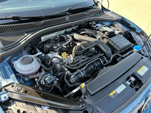 Used 2025 Volkswagen Jetta Sport image 24