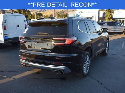 Used 2025 GMC Acadia Denali w/ LPO, Floor Liner Package image 4