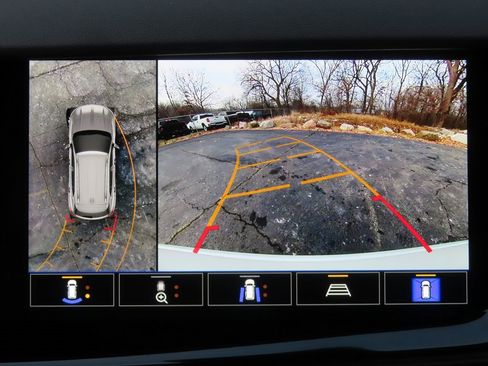 Used 2023 Buick Envision Avenir image 6