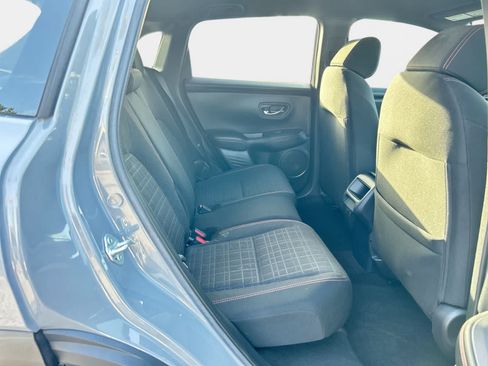 Used 2023 Honda HR-V Sport image 13