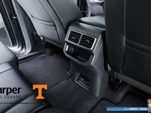 Used 2024 Volkswagen Atlas Cross Sport SE w/ Panoramic Sunroof Package FWD image 39