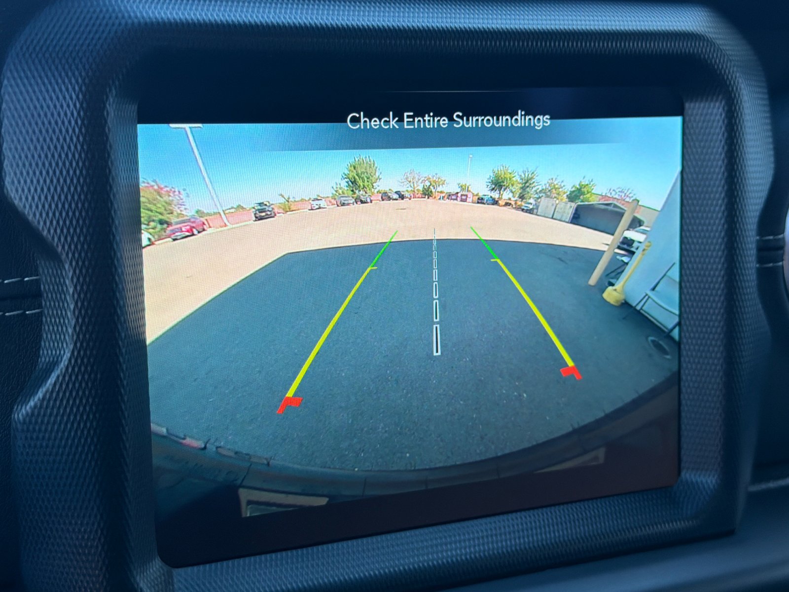 Used 2022 Jeep Wrangler Unlimited Sahara AWD/4WD image 22