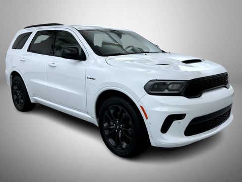 Certified 2023 Dodge Durango R/T w/ Blacktop Package AWD/4WD image 3