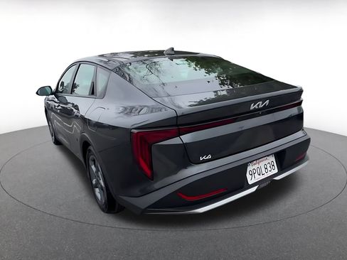 Used 2025 Kia K4 FWD image 11