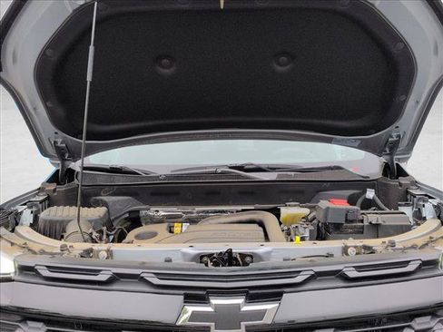 New 2026 Chevrolet Equinox LT FWD image 17