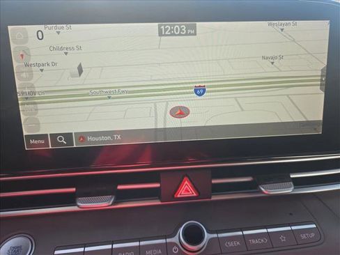 Used 2024 Hyundai Elantra SEL image 13