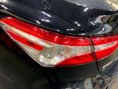 Used 2019 Toyota Camry LE image 28