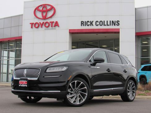 Used 2023 Lincoln Nautilus Reserve w/ Equipment Group 201A AWD/4WD image 1