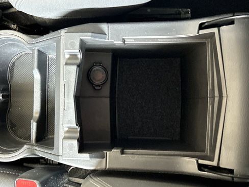 Used 2023 Subaru Forester Premium image 28