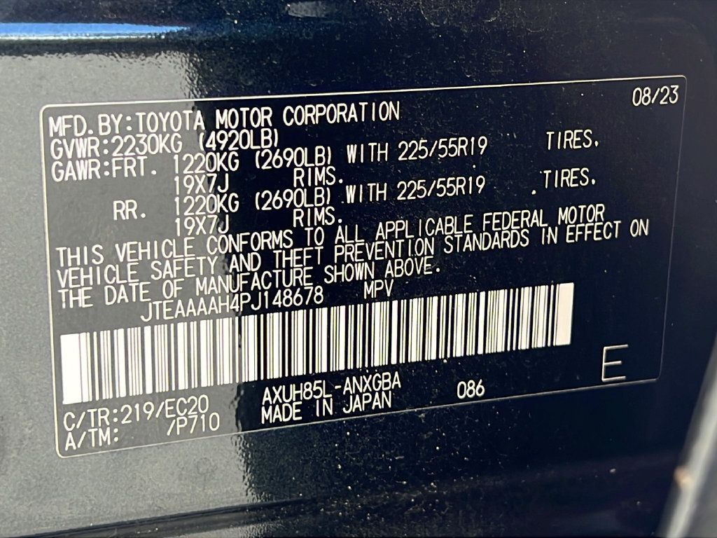 Used 2023 Toyota Venza XLE AWD/4WD image 24