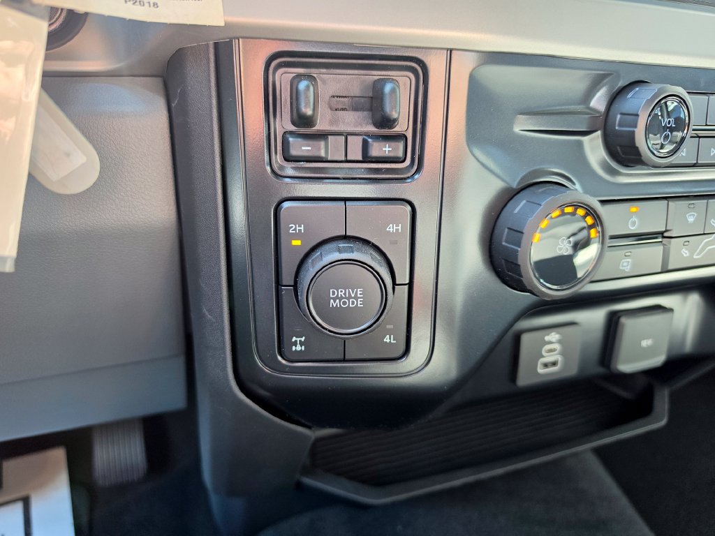 New 2026 Ford F250 XL w/ STX Appearance Package AWD/4WD image 24