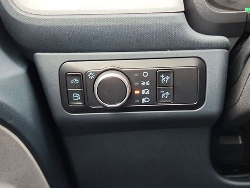 Used 2023 Ford Maverick XLT image 17