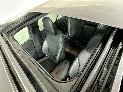 Certified 2025 Mercedes-Benz GLC 300 GLC 300 image 22