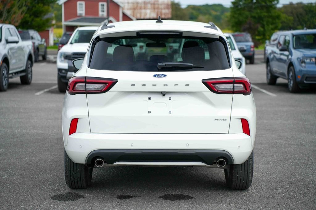 Used 2023 Ford Escape ST-Line Select w/ Tech Pack #1 AWD/4WD image 6