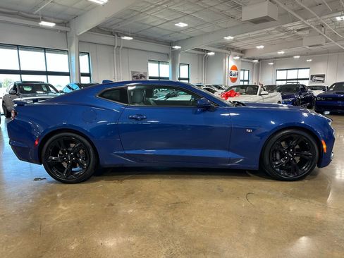 Used 2021 Chevrolet Camaro SS image 9