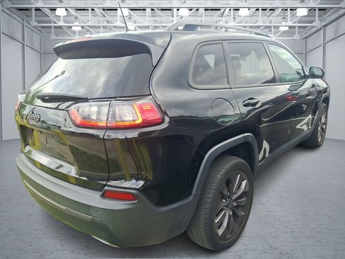 Used 2021 Jeep Cherokee Latitude Lux 80th Anniv w/ Quick Order Package 26U 80TH FWD image 2