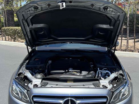 Used 2020 Mercedes-Benz E 350 Sedan image 26