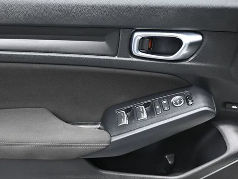 Used 2025 Honda Civic Sport image 8