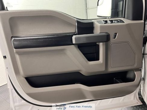 Used 2020 Ford F150 XLT RWD image 24