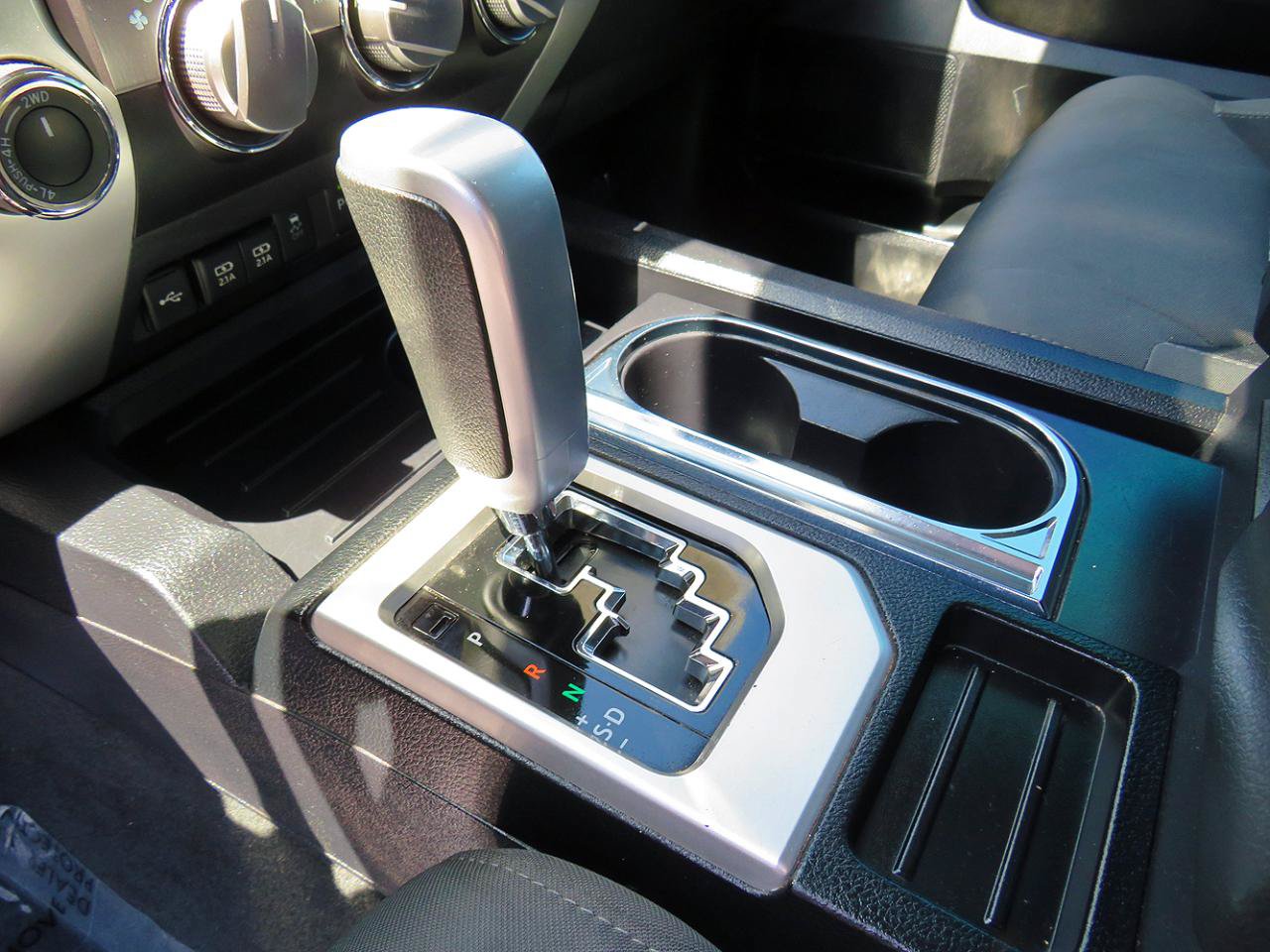 Used 2021 Toyota Tundra SR5 AWD/4WD image 29