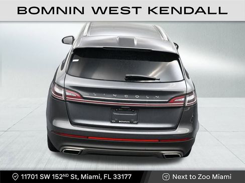 Used 2023 Lincoln Nautilus AWD w/ Premium Package image 15